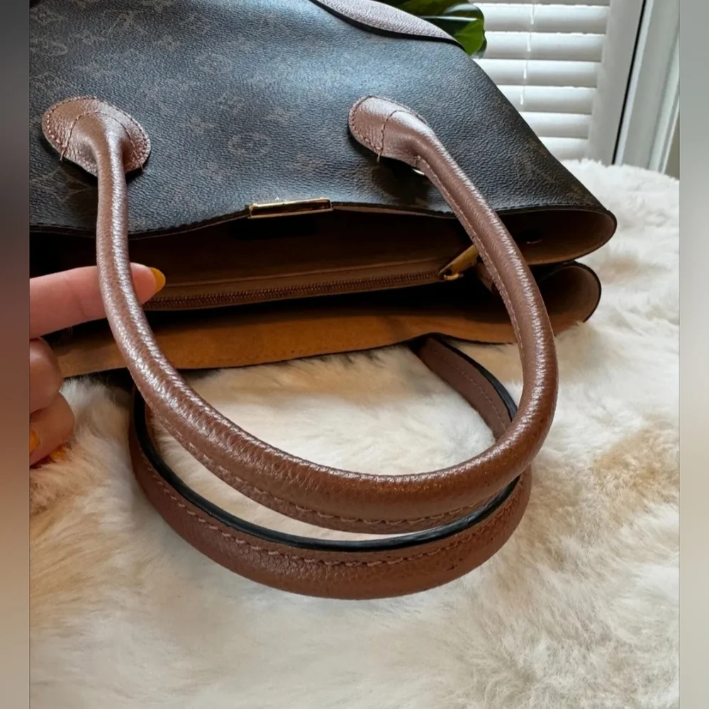 LOUIS VUITTON Flandrin handbag